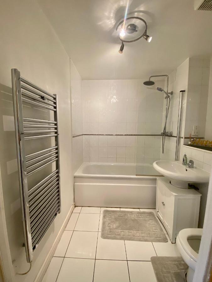 Holliday Street Apartments - One Bedroom - Stunning Balcony Birmingham Kültér fotó