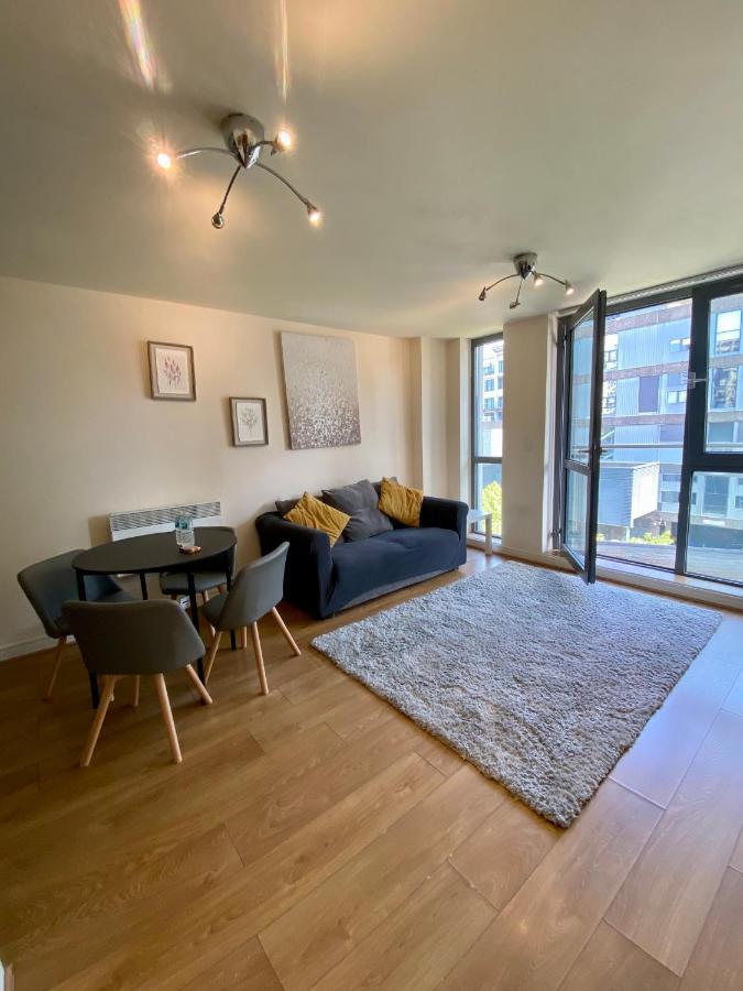 Holliday Street Apartments - One Bedroom - Stunning Balcony Birmingham Kültér fotó